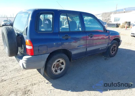 2000 Chevrolet Tracker Hard Top из США, поврежденный, VIN 2CNBJ13C4Y6950944